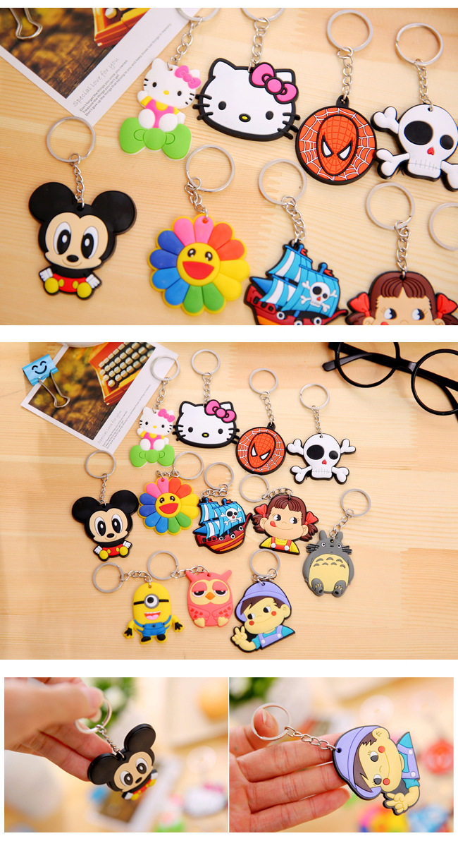 With the card paper South Korea cute cartoon silicone car key ring creative couples model key ring small pendant key. With the card paper South Korea cute cartoon silicone car key ring creative couples model key ring small pendant key.