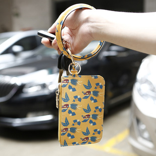 Color Silicone Beads Bracelet Bracelet Keychain Female Foreign Trade Amazon Pu Tassel Card Bag Silicone Bracelet Key Ring Color Silicone Beads Bracelet Bracelet Keychain Female Foreign Trade Amazon Pu Tassel Card Bag Silicone Bracelet Key Ring