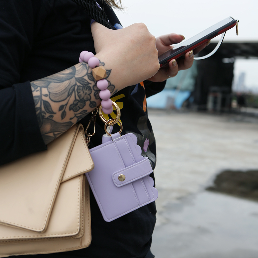 Color Silicone Beads Bracelet Bracelet Keychain Female Foreign Trade Amazon Pu Tassel Card Bag Silicone Bracelet Key Ring Color Silicone Beads Bracelet Bracelet Keychain Female Foreign Trade Amazon Pu Tassel Card Bag Silicone Bracelet Key Ring