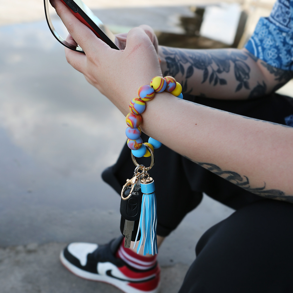 Color Silicone Beads Bracelet Bracelet Keychain Female Foreign Trade Amazon Pu Tassel Card Bag Silicone Bracelet Key Ring Color Silicone Beads Bracelet Bracelet Keychain Female Foreign Trade Amazon Pu Tassel Card Bag Silicone Bracelet Key Ring
