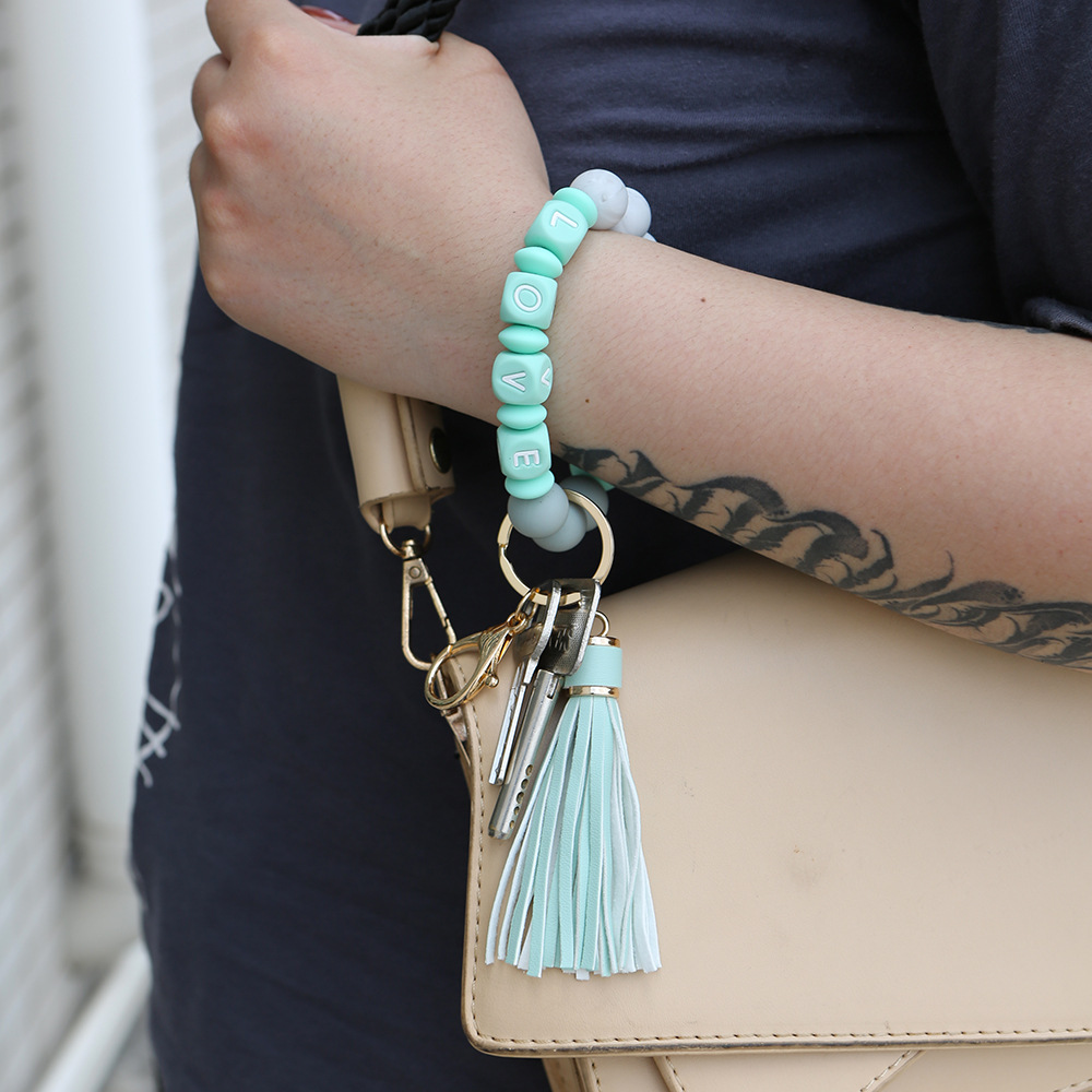 Color Silicone Beads Bracelet Bracelet Keychain Female Foreign Trade Amazon Pu Tassel Card Bag Silicone Bracelet Key Ring Color Silicone Beads Bracelet Bracelet Keychain Female Foreign Trade Amazon Pu Tassel Card Bag Silicone Bracelet Key Ring