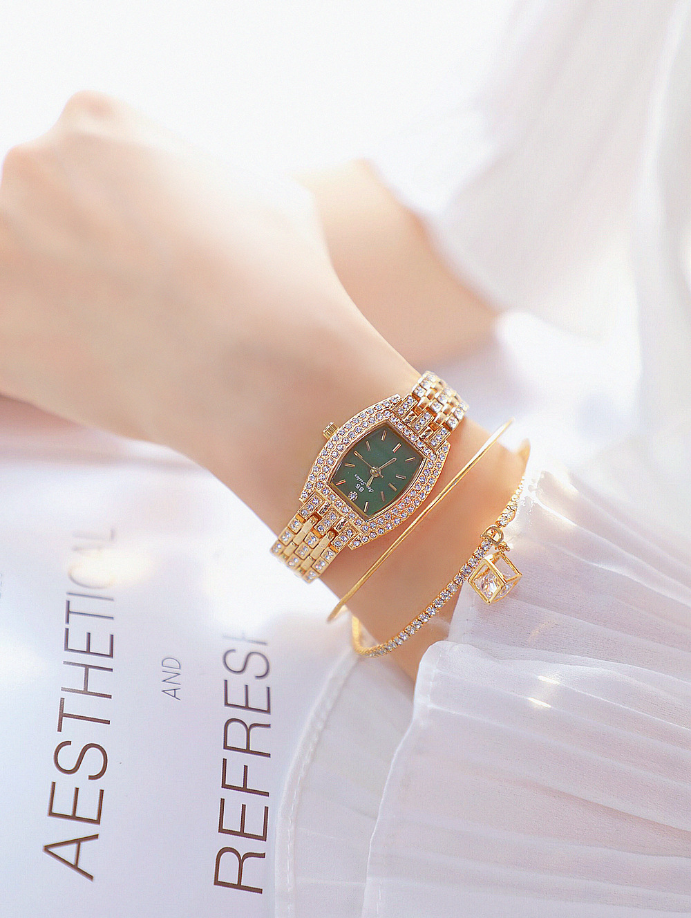 BS New Arrival Hot Sale Watch Factory Direct Sales Foreign Trade Linked List Customization Women's Watch Full of Diamonds One Piece Dropshipping Fa1595