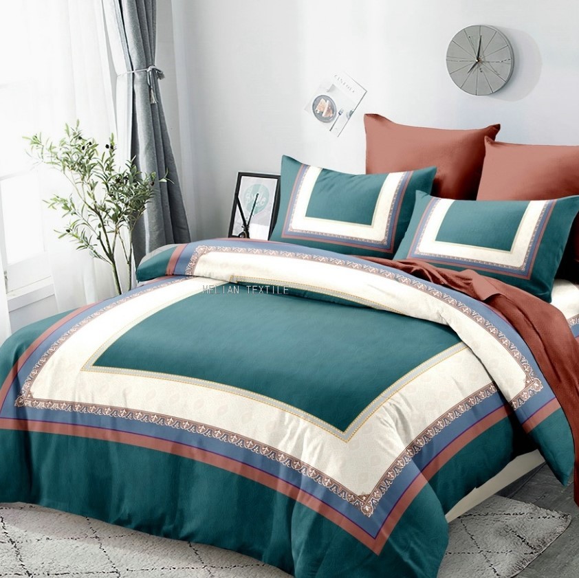 Digital Printing and Dyeing Brushed Four-Piece Bedding Set Rhinestone Velvet Duvet Cover AB Kit 150G 120/90/80G Digital Printing and Dyeing Brushed Four-Piece Bedding Set Rhinestone Velvet Duvet Cover AB Kit 150G 120/90/80G