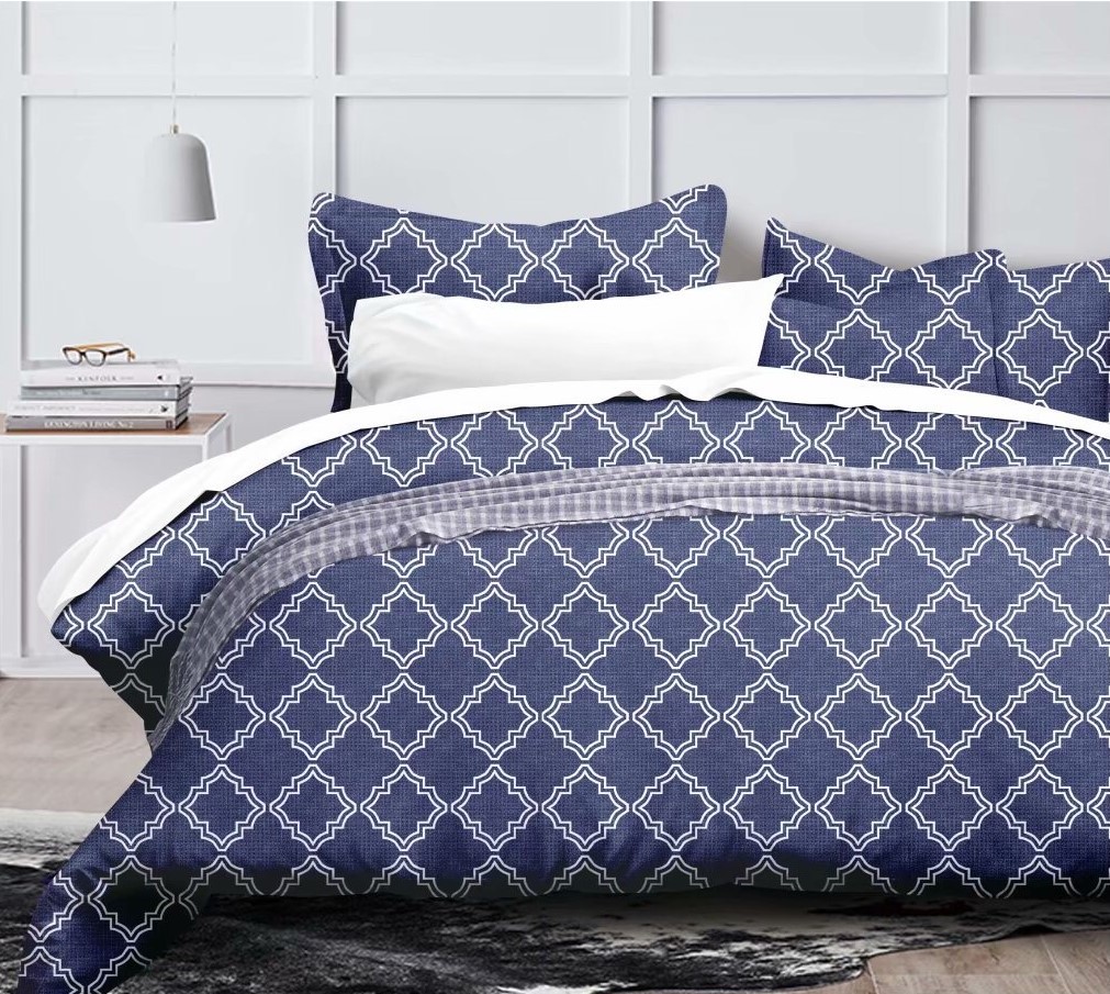 Bedding set of simple and fashionable plaid geometry