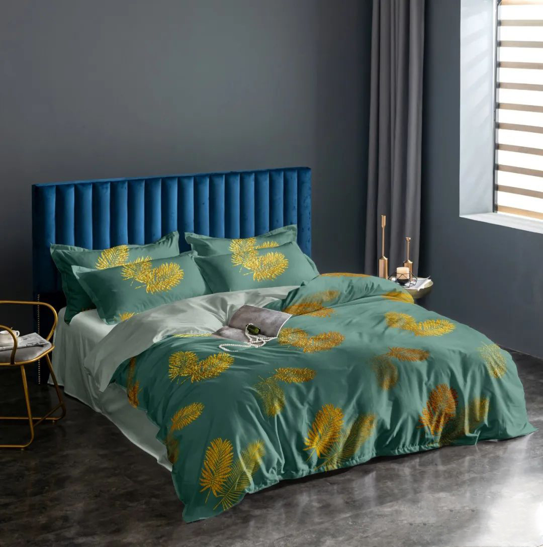 Fitted Sheet Four-Piece Set Thickening Bed Sheet Quilt Cover Three-Piece Bedding Set