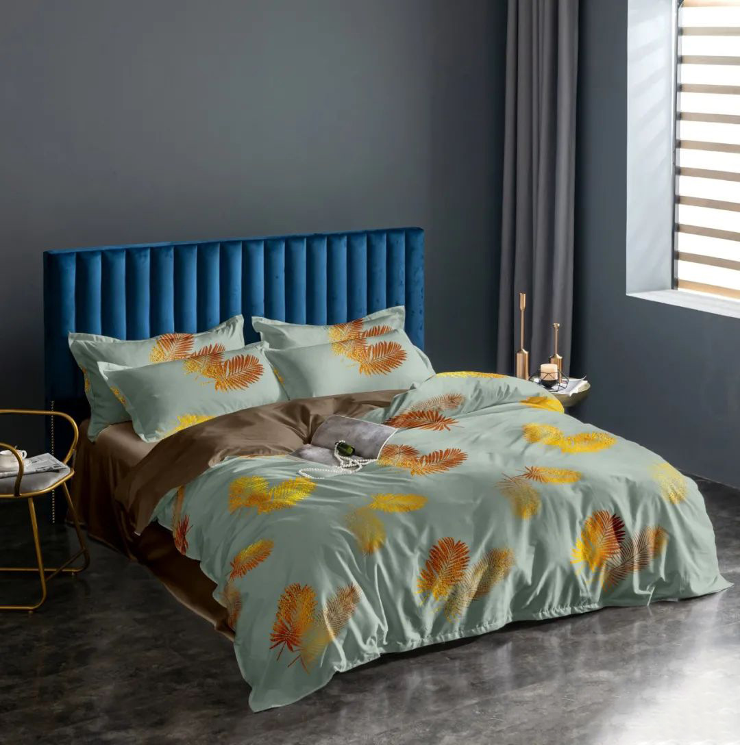 Fitted Sheet Four-Piece Set Thickening Bed Sheet Quilt Cover Three-Piece Bedding Set