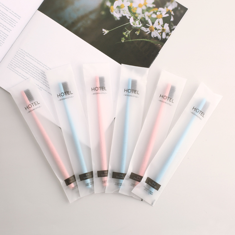 Star Hotel Disposable Toothbrush Toothpaste Household Disposable Tooth Set Hotel B &amp; B Straw Toiletry Set