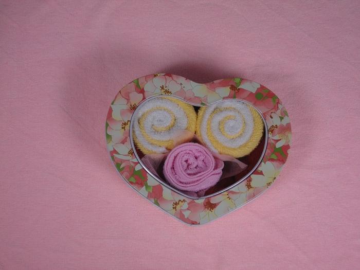 Love towel towels, gift towel wedding decorations gift Valentine gift towel
