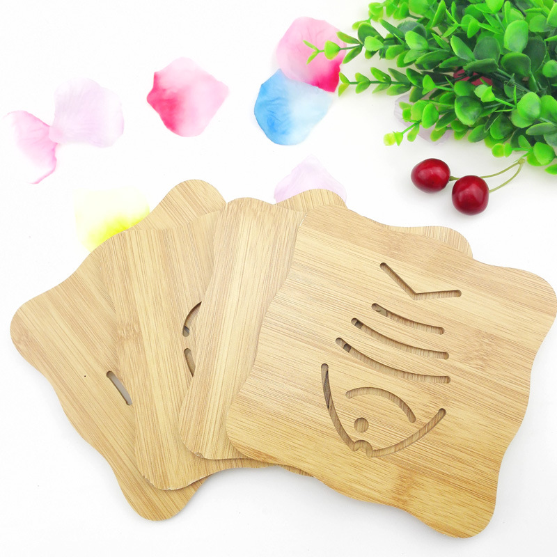 D1431 Hollow out bamboo coaster cup cushion heat insulation Daily necessities Household Goods Yiwu 2 Yuan Department Store