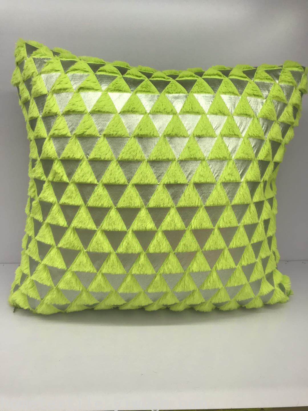Triangle Hot Silver Plush Pillow Feather Bronzing Pillow Cover Household Supplies Pvvelvet Cushion Cover Plush Pillow