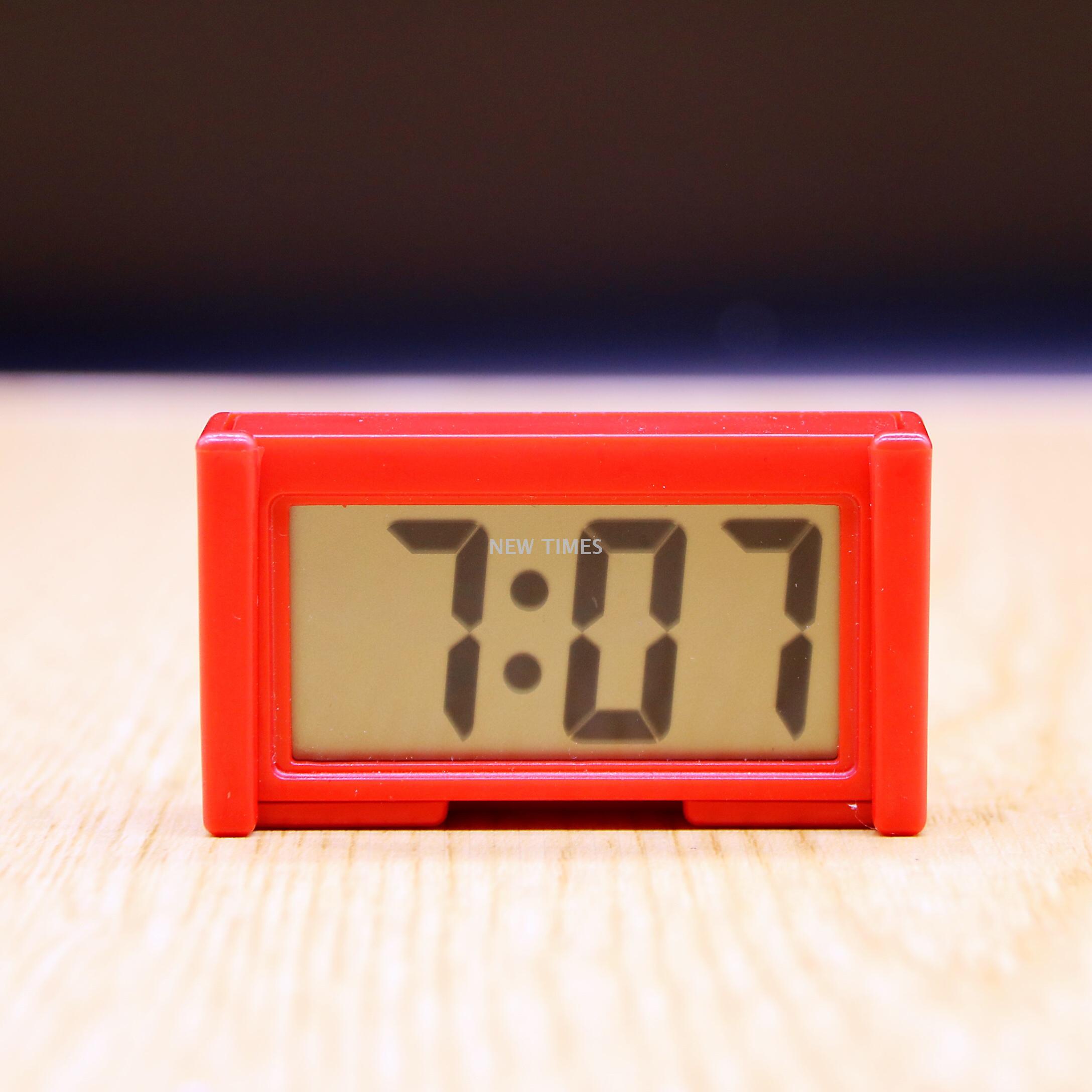 NAKO na-208 car electronic clock mini electronic clock small alarm clock