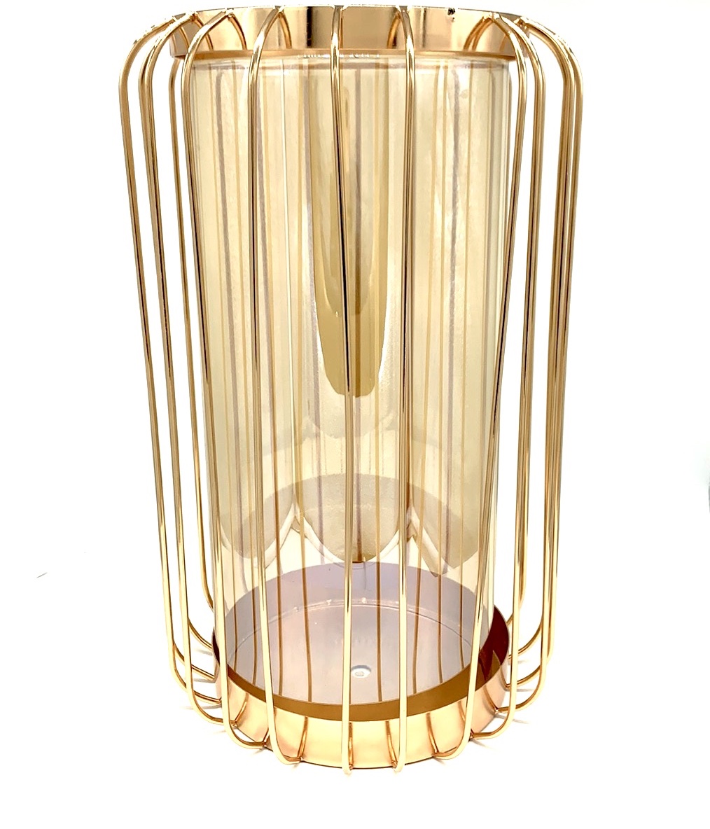 Visa European top grade crystal candlestick