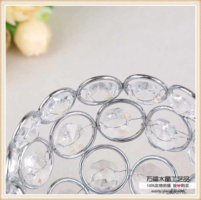 Simple modern European romantic candle ornaments iron crystal candlestick wedding ornaments Simple modern European romantic candle ornaments iron crystal candlestick wedding ornaments