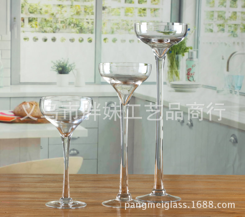 Wholesale transparent glass candlestick manufacturer direct European glass candlestick glass candlestick cup