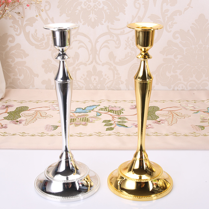 Candlestick European alloy candlelight dinner Candlestick wedding decoration American western dining table single head retro romantic wax table