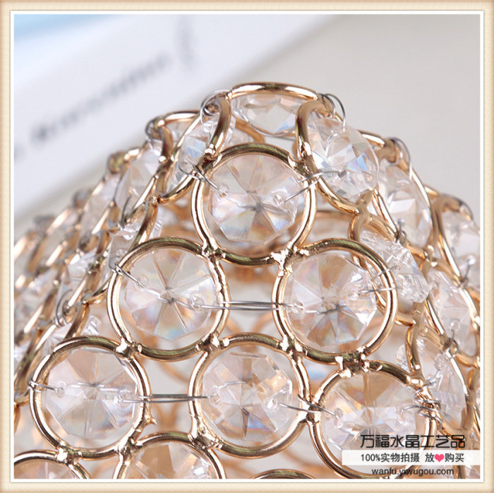 Iron candlestick Candle Candlestick crystal ornaments to decorate the character table