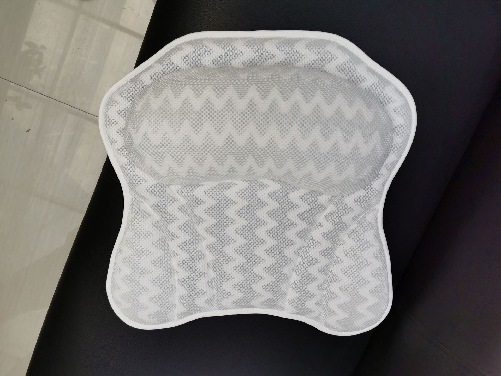 of 3D bathtub pillow bathtub cushion massage pillow strong suction cup pillow manufacturers s of large discounts