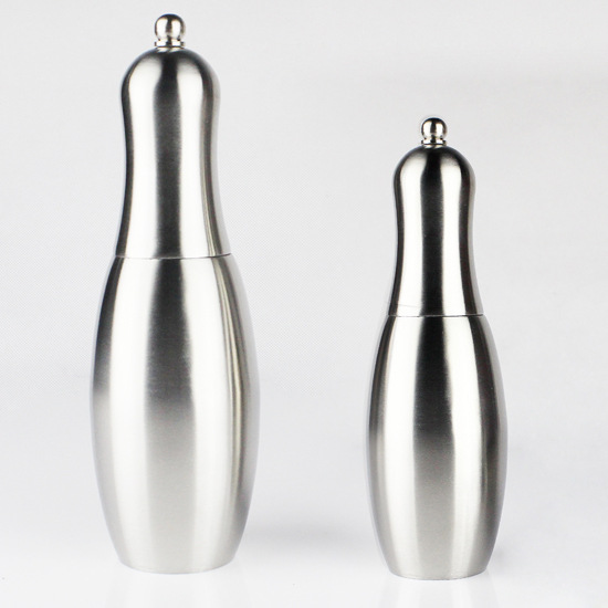 Wholesale 304 stainless steel four - head seasoning shaker set of soy sauce vinegar pepper salt shaker with handle