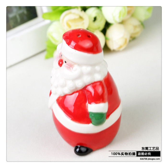Ceramic Santa seasoning bottle pepper salt seasoning bottle ceramic bottle