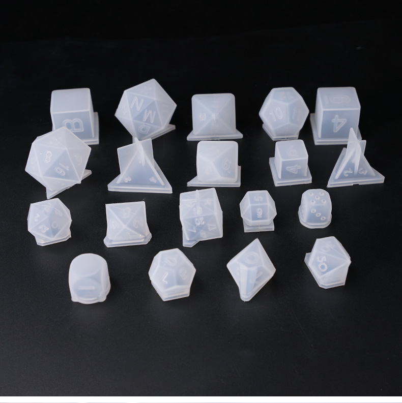 Yu Meiren DIY Crystal Glue Mold Dice Dice round Corner Multi-Specification Digital Game Mirror Silicone Mold