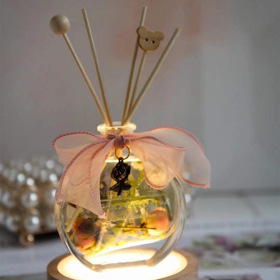Flower FireFree Aromatherapy African Chrysanthemum Champagne Flower Freesia New Home Indoor Teacher's Day Flower Gift Flower FireFree Aromatherapy African Chrysanthemum Champagne Flower Freesia New Home Indoor Teacher's Day Flower Gift