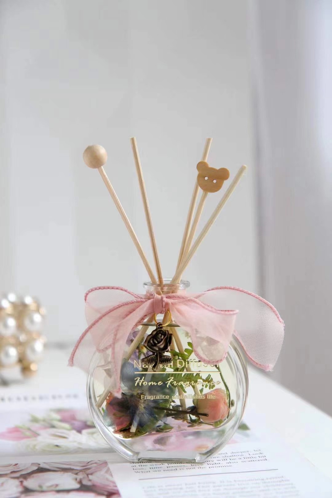 Flower FireFree Aromatherapy African Chrysanthemum Champagne Flower Freesia New Home Indoor Teacher's Day Flower Gift Flower FireFree Aromatherapy African Chrysanthemum Champagne Flower Freesia New Home Indoor Teacher's Day Flower Gift