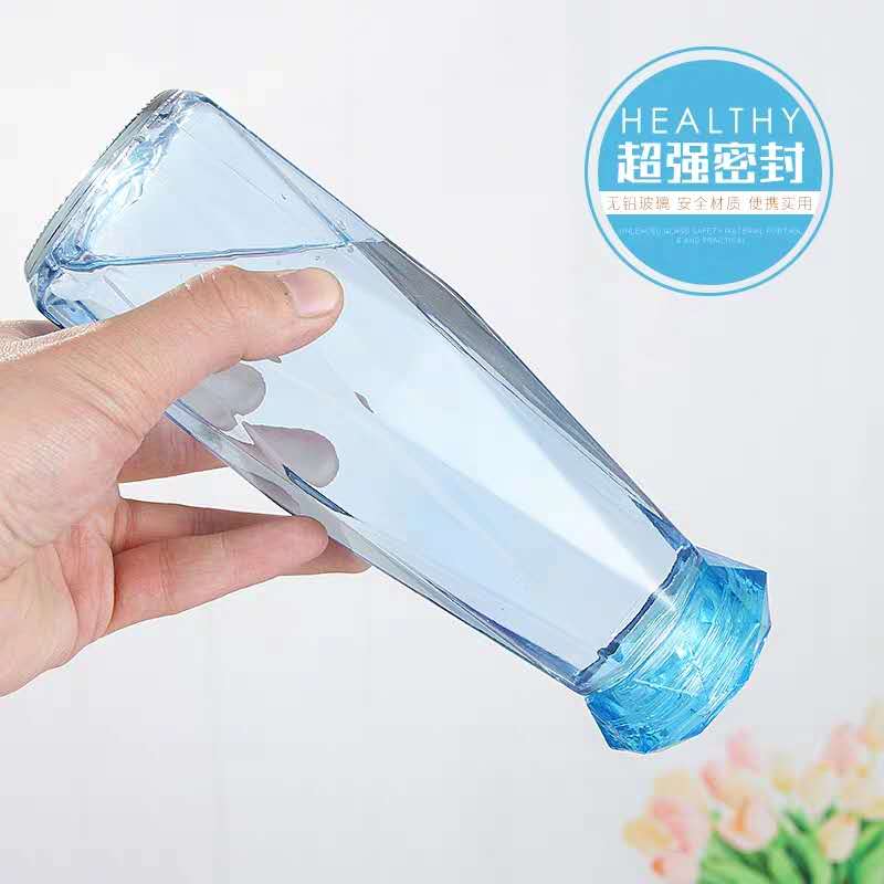 New design glass cup water glass with color glass cup Diamond Cup New design glass cup water glass with color glass cup Diamond Cup