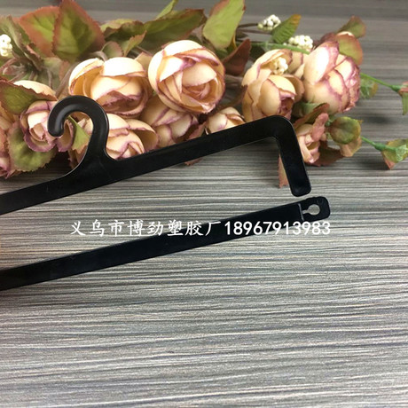 Manufacturers direct Plastic opening scarf hook display stand silk scarf leggings hook can open