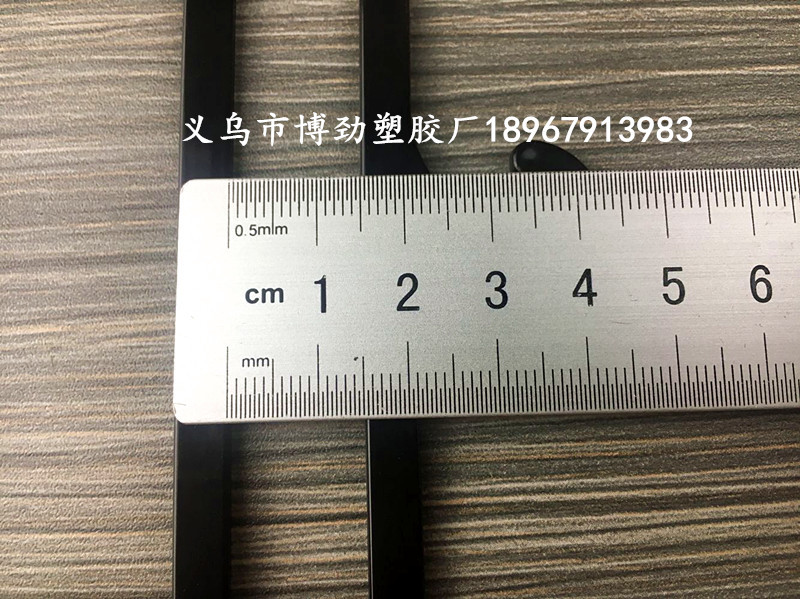 Manufacturers direct Plastic opening scarf hook display stand silk scarf leggings hook can open