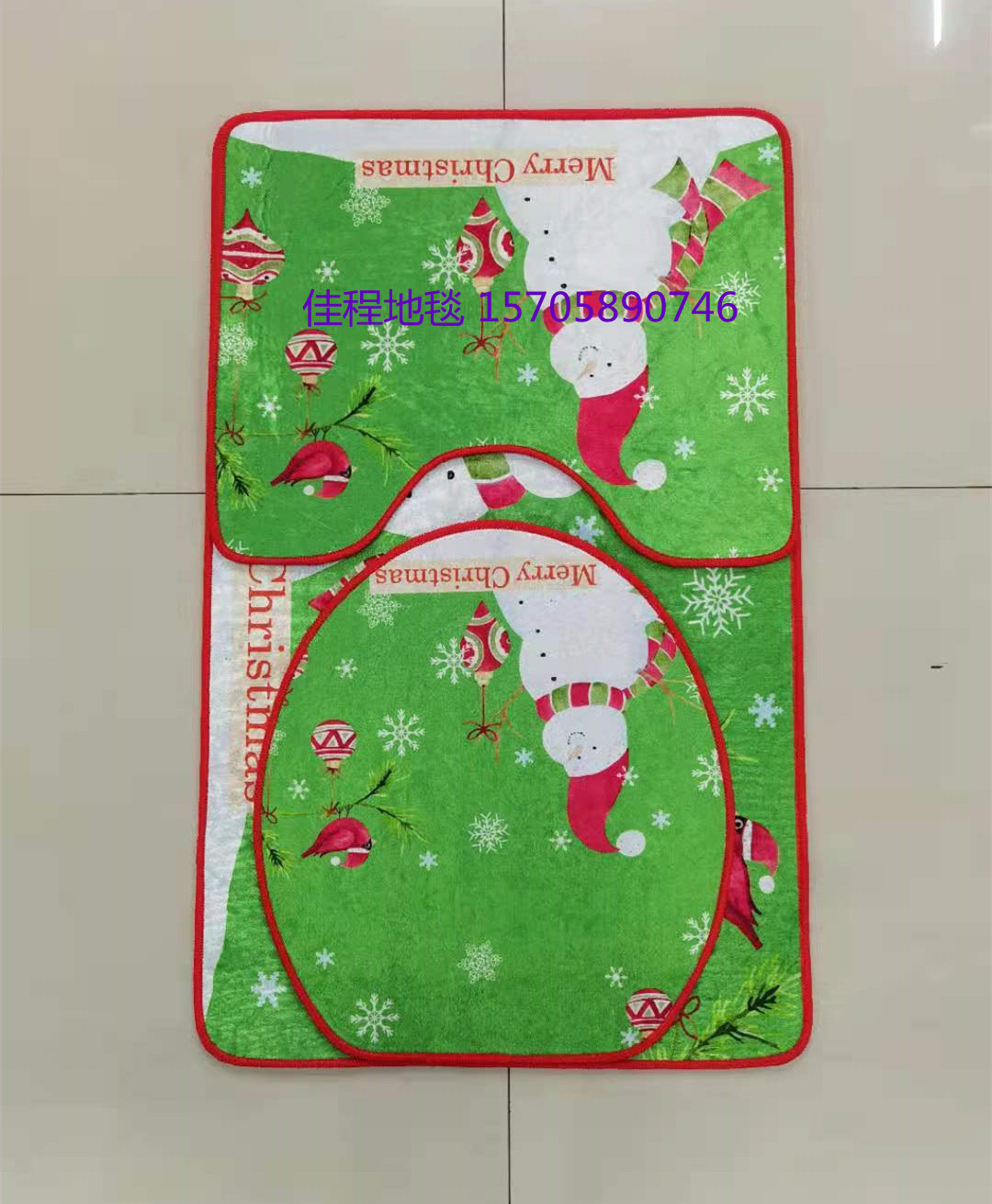 Christmas Mat Shiny Velvet Toilet Three-Piece Floor Mat Christmas Toilet Mat Mat Christmas Combination Non-Slip Mat Christmas Mat Shiny Velvet Toilet Three-Piece Floor Mat Christmas Toilet Mat Mat Christmas Combination Non-Slip Mat