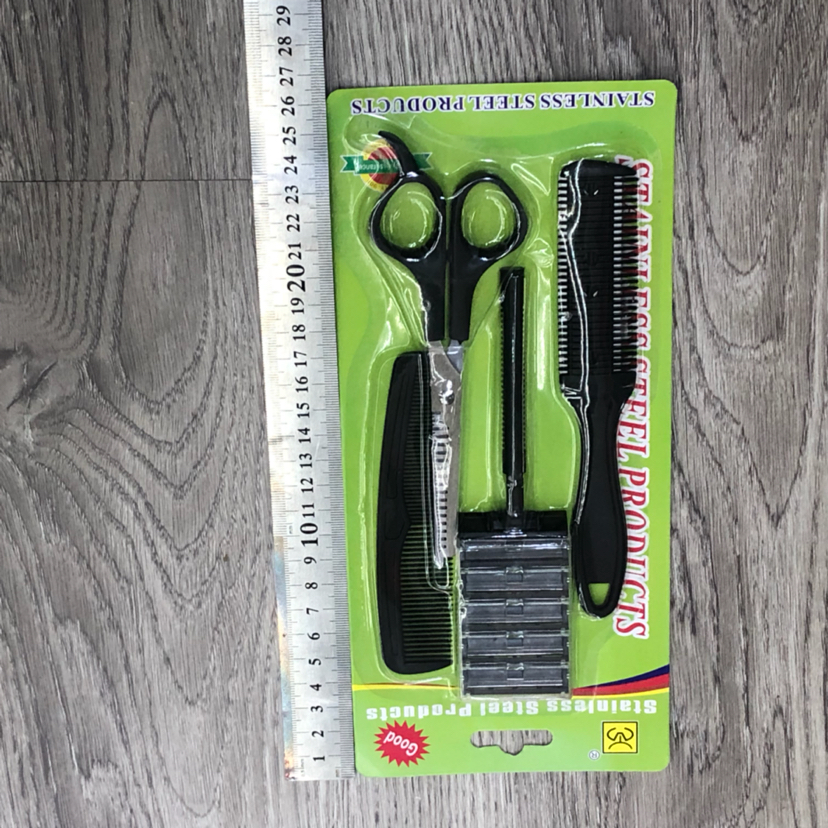 TM. 9018 hairdressing set scissors