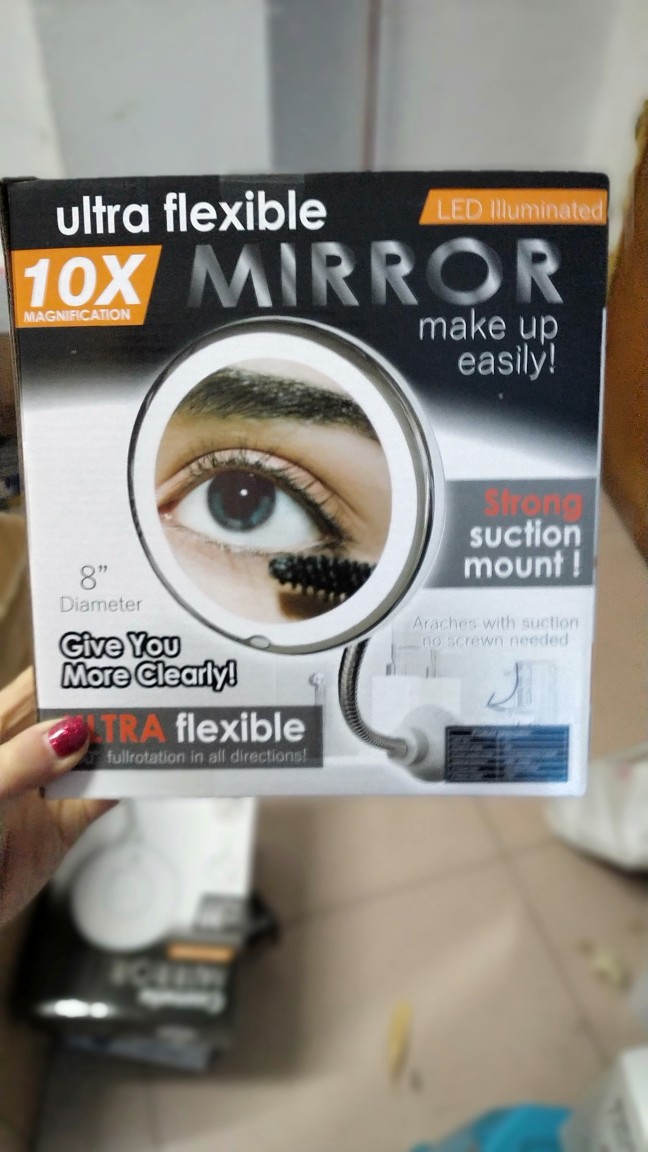 TV Products Led Suction Cup X5x10 Cosmetic Mirror My Flexible Mirror Folding Mirror Dressing Mirror