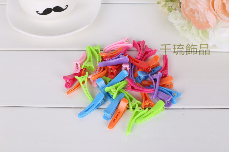Korean Style Plastic Clip Children's Duckbill Clip Children's Clothing Store Gift 1 Yuan 2 Yuan Wholesale Stall Supply Korean Style Plastic Clip Children's Duckbill Clip Children's Clothing Store Gift 1 Yuan 2 Yuan Wholesale Stall Supply