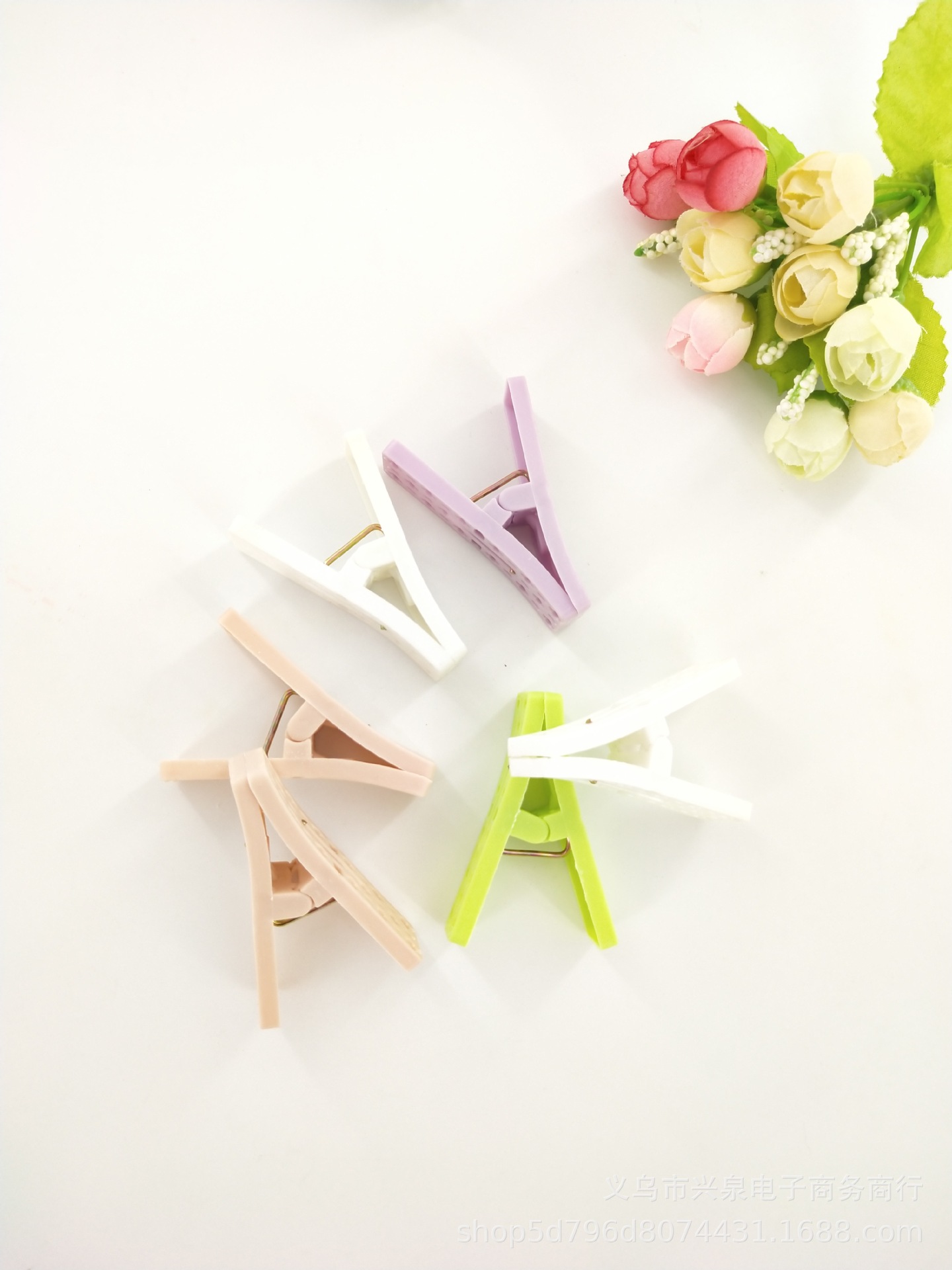 6 Pack Clothes Pin Plastic Clip Windproof Multifunctional Clothespin Clothes Little Clip Socks' Clip 1 Yuan Supply 6 Pack Clothes Pin Plastic Clip Windproof Multifunctional Clothespin Clothes Little Clip Socks' Clip 1 Yuan Supply