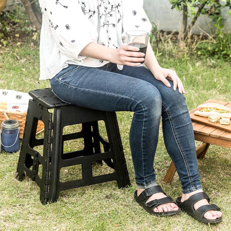 Export Thick Plastic Folding Stool Household Space-Saving Outdoor Portable Small Stool Small Stool for Children