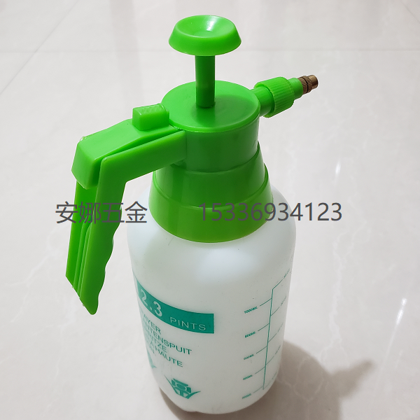 China 2L bottle use empty perfume spray bottles 2litre Garden Sprayer Garden Bottle Sprayers Colorful Plastic bottle 3L China 2L bottle use empty perfume spray bottles 2litre Garden Sprayer Garden Bottle Sprayers Colorful Plastic bottle 3L