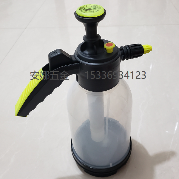 China 2L bottle use empty perfume spray bottles 2litre Garden Sprayer Garden Bottle Sprayers Colorful Plastic bottle 3L China 2L bottle use empty perfume spray bottles 2litre Garden Sprayer Garden Bottle Sprayers Colorful Plastic bottle 3L