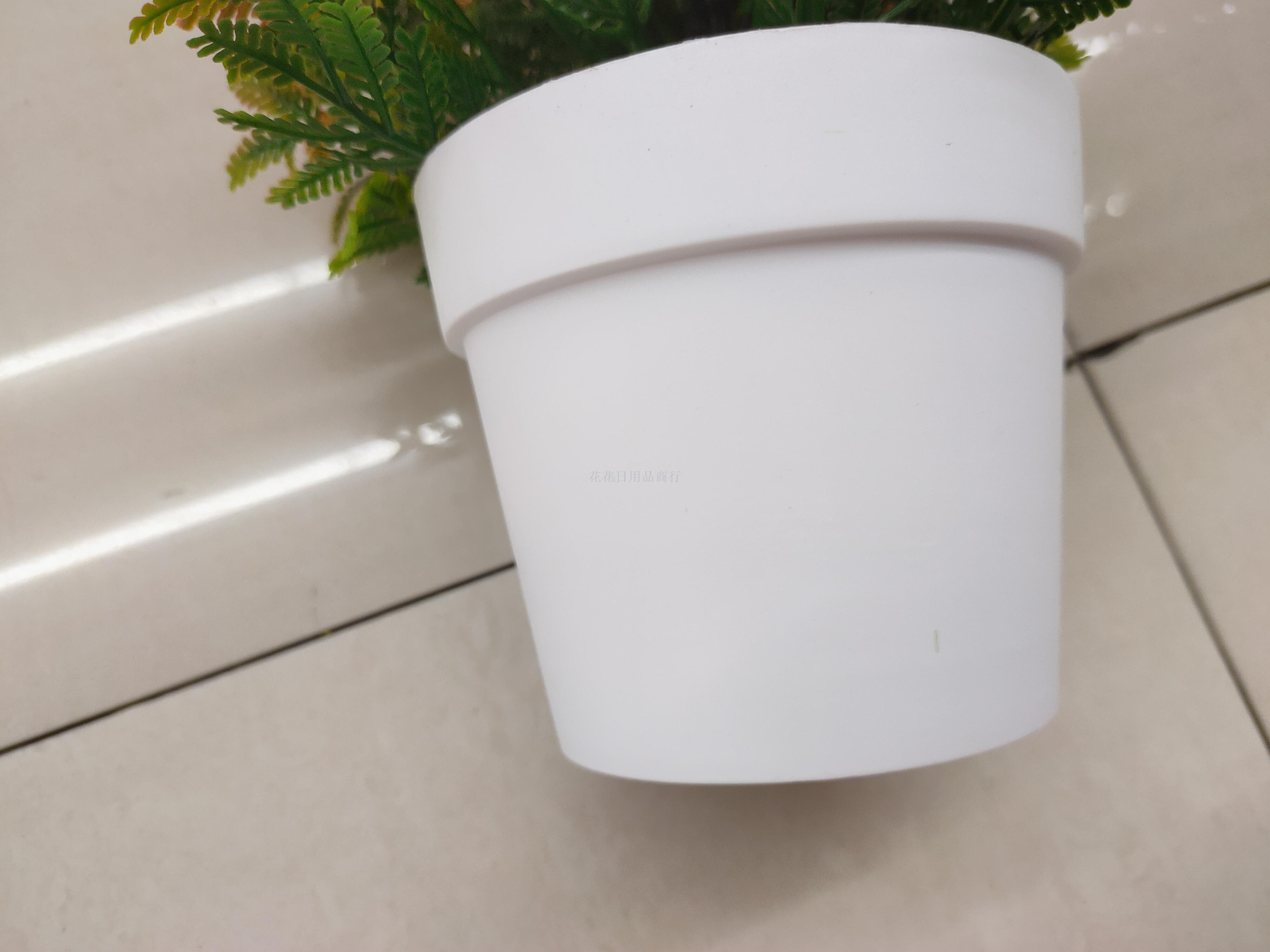 Artificial flower white plastic basin color pointed fruit green plant decoration living room bedroom table and so on Artificial flower white plastic basin color pointed fruit green plant decoration living room bedroom table and so on