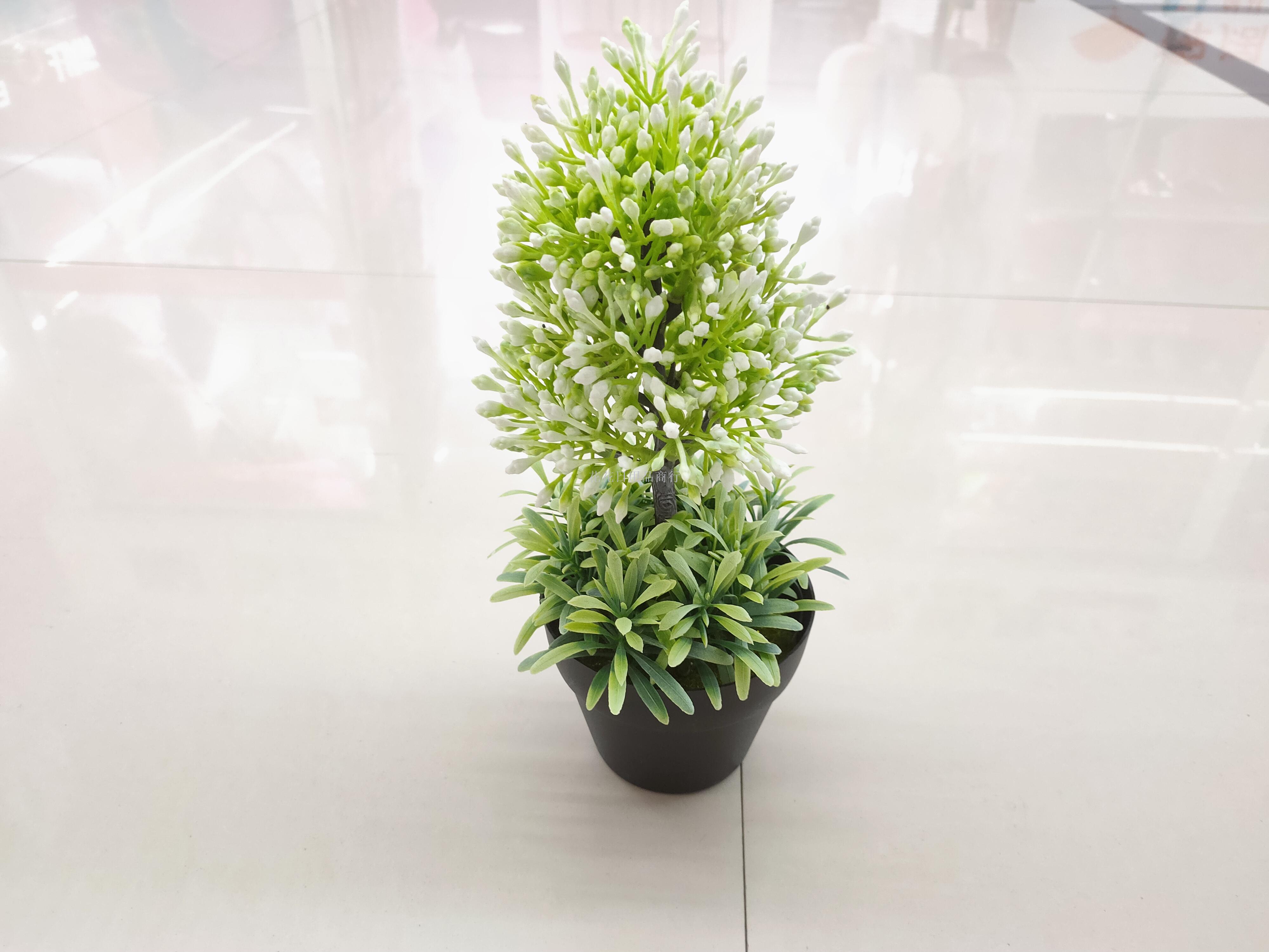 Artificial flower black plastic basin green plant bonsai adornment living room table and so on
