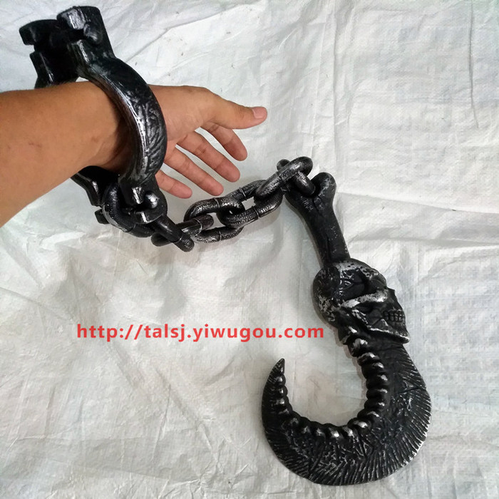 Halloween weapons hook hook chain hand holding skeleton hook iron chain clavicle hook Halloween weapons hook hook chain hand holding skeleton hook iron chain clavicle hook