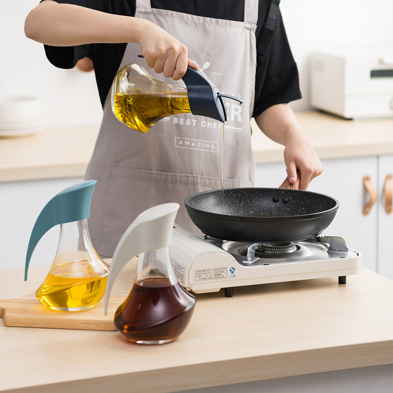 oil bottle kitchen small oil bottle household oil bottle glass leakproof oil bottle no oil spill seasoning bottle