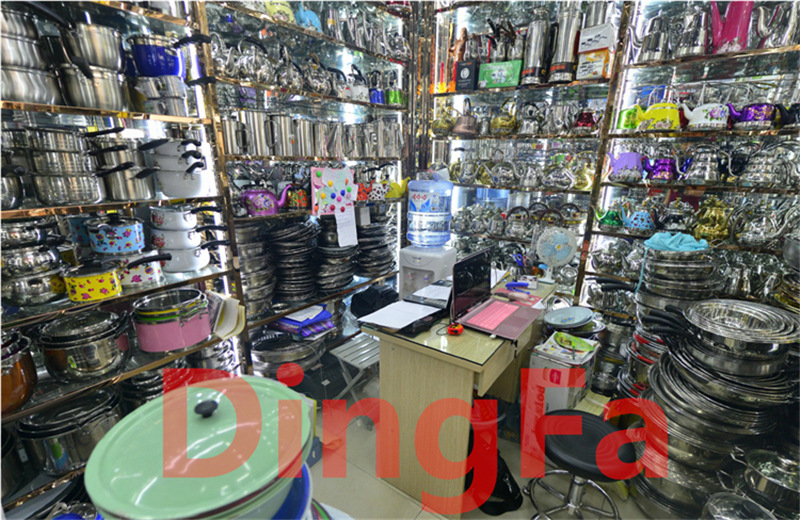 DF27848 tripod hair stainless steel kitchen hotel supplies tableware plastic seasoning pot seasoning bottle pepper pot DF27848 tripod hair stainless steel kitchen hotel supplies tableware plastic seasoning pot seasoning bottle pepper pot