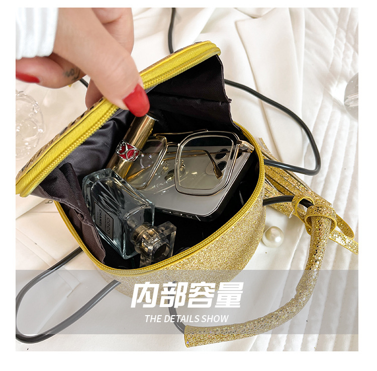 Eccentric Personality Small Bag 2021 Korean Style Fashion Tassel Vintage Clock Shape Portable Crossbody Small round Shoulder Bag