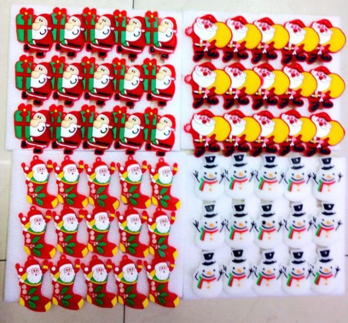 Gummed Christmas brooch Santa Claus Glitter soft glue brooch Glitter brooch Christmas Glitter brooch brooch  brooch