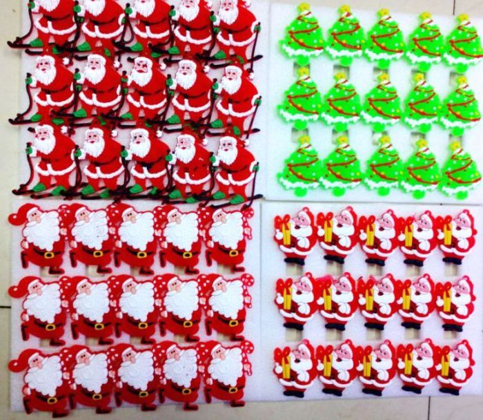 Gummed Christmas brooch Santa Claus Glitter soft glue brooch Glitter brooch Christmas Glitter brooch brooch  brooch
