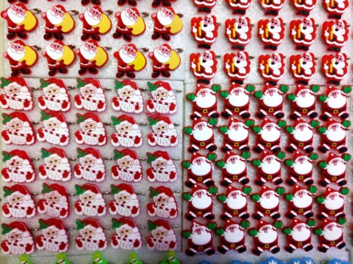 Gummed Christmas brooch Santa Claus Glitter soft glue brooch Glitter brooch Christmas Glitter brooch brooch  brooch
