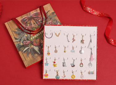 Amazon Christmas Ornaments Countdown Calendar Gift Suit DIY Pendant Cartoon Christmas Bracelet Necklace Gift