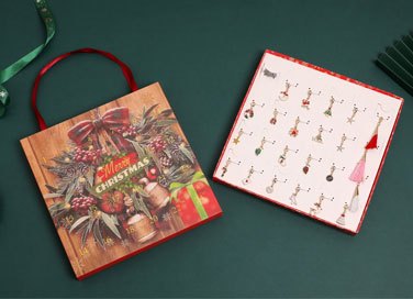 Amazon Christmas Ornaments Countdown Calendar Gift Suit DIY Pendant Cartoon Christmas Bracelet Necklace Gift