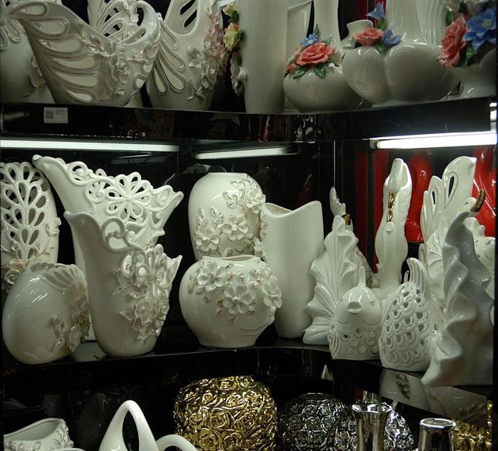Gao Bo Decorated Home Hollow ceramic decoration ceramic craft peacock peacock wedding gifts home decor Gao Bo Decorated Home Hollow ceramic decoration ceramic craft peacock peacock wedding gifts home decor