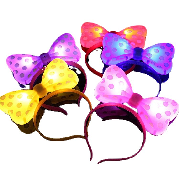Flash Christmas Led Cartoon Luminous Ring Light Push Scan Code Finger Lights WeChat Toy Small Gift Wholesale